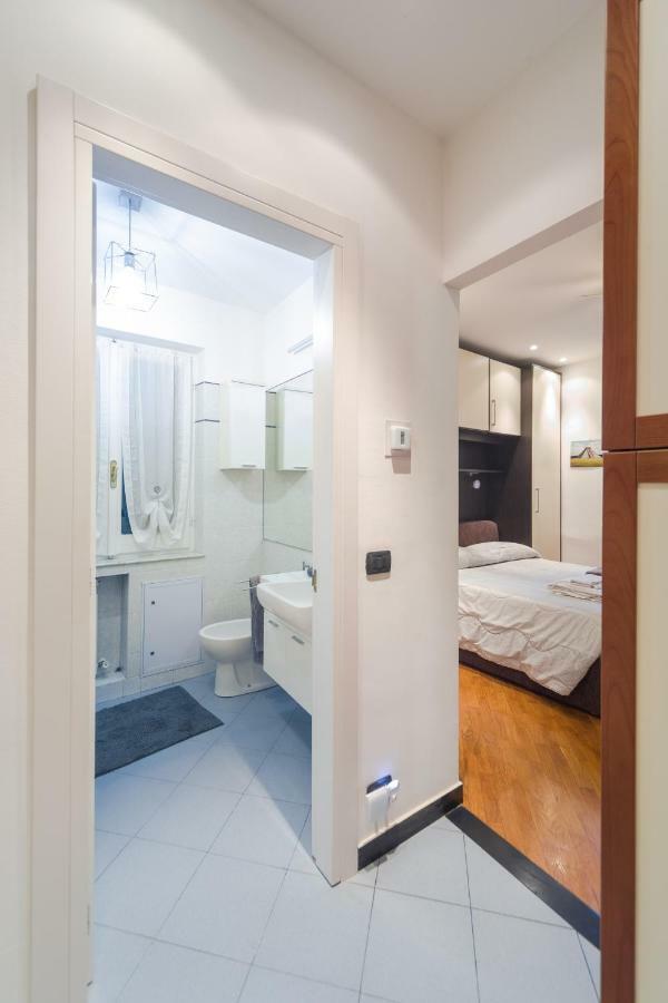 Old Port Apartment 4 Beds Janov Exteriér fotografie